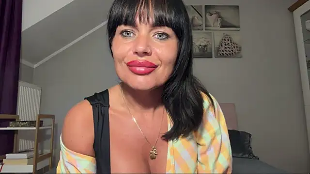 JennyFantasy live XXX chat