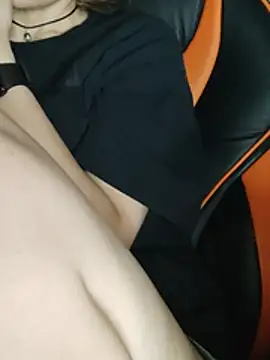 Živý XXX chat Aashikalaa