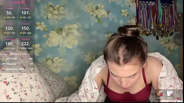 RileySpence 现场XXX聊天