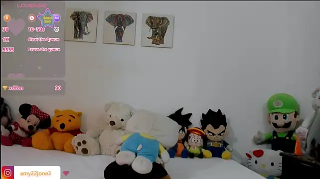 Amy_jones77's Live XXX Chat