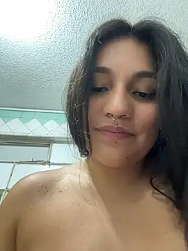 دردشة Emily_Gomezz الجنسية المباشرة