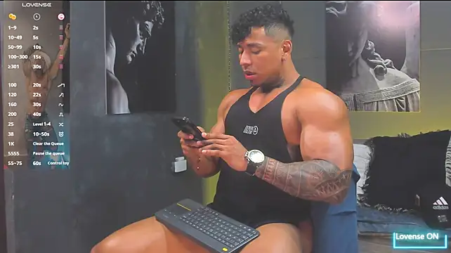 Chat XXX Live bradley_smith