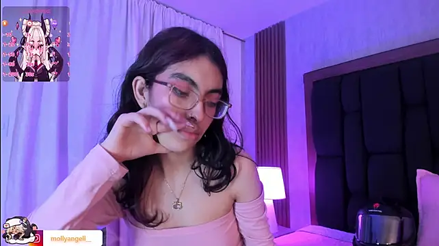 Chat XXX ao vivo de Molly_A