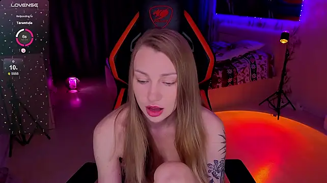 LuciaCuminos Chat XXX in diretta