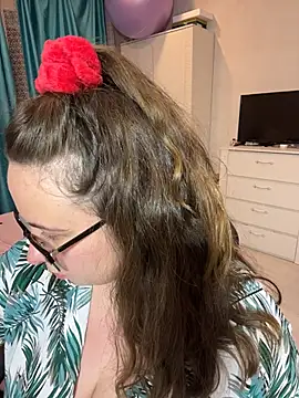 DienkaGreen Chat XXX in diretta
