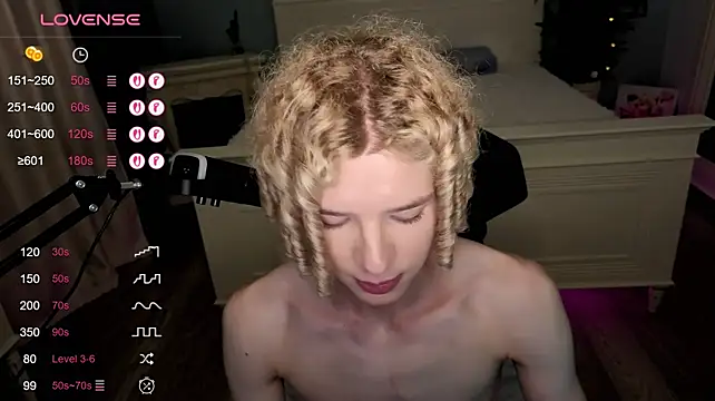 Kudi_Minnt Live XXX-Chat