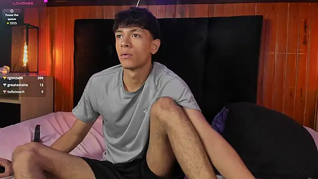XXX chat uživo modela Im_Kael_