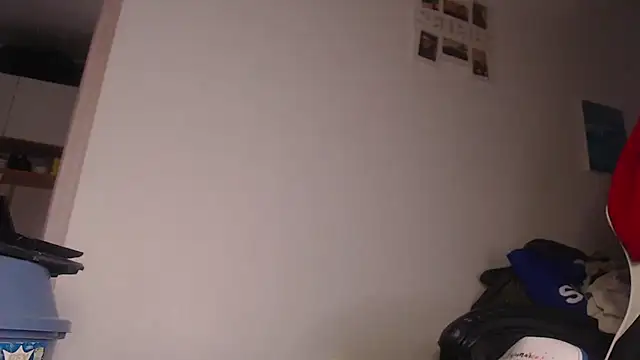 MikeMiller2's Live XXX Chat