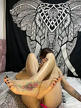 Boonny_Boo- 라이브 XXX 채팅