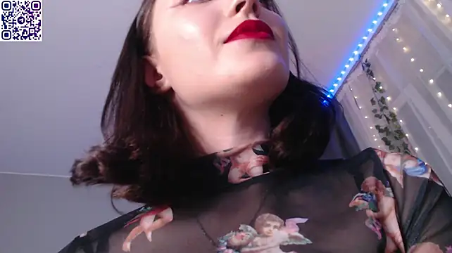 dolll_maiya's Live XXX Chat