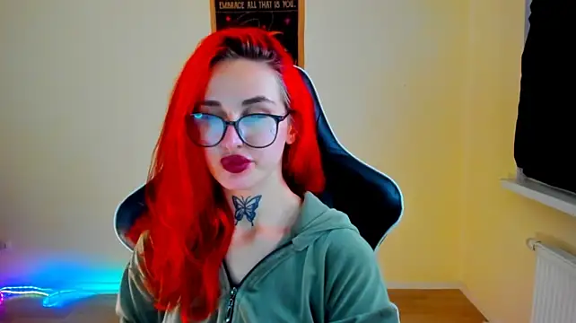 Chat +18 de your_tora ao vivo
