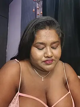 Chat XXX ao vivo de horny_diana