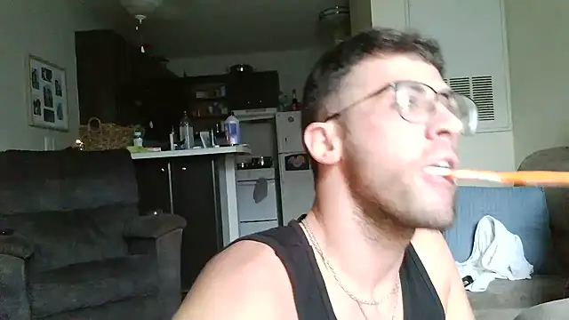 Graysontaylor@xh Show in webcam