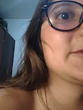 MadieeLorez Live XXX-Chat