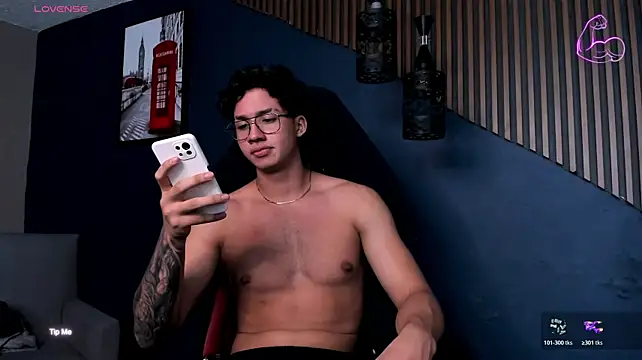 Axxel_Muscle Live XXX-Chat