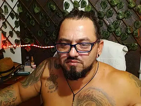 mr_wolf46n Live XXX chat