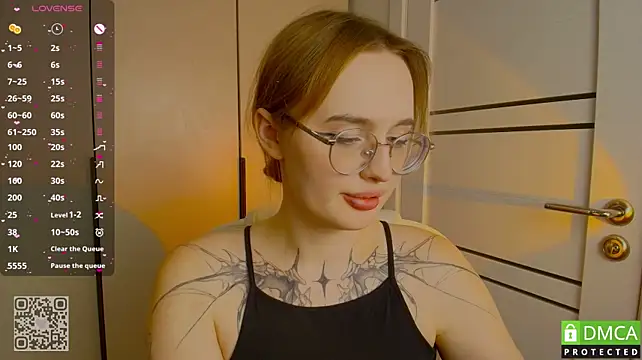 Živý XXX chat AdeLuna