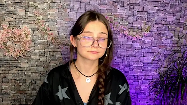 Živý XXX chat may_rollins