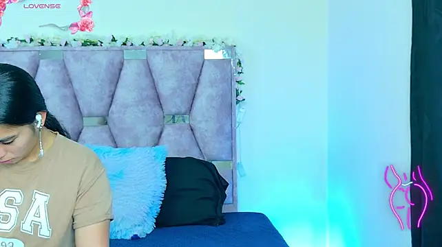 Živý XXX chat iris_mandarinne_