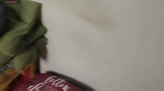 SubWifeNadia – Naživo XXX chat