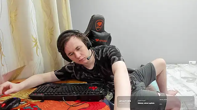 Show modela iliaskrislove na web-kameri