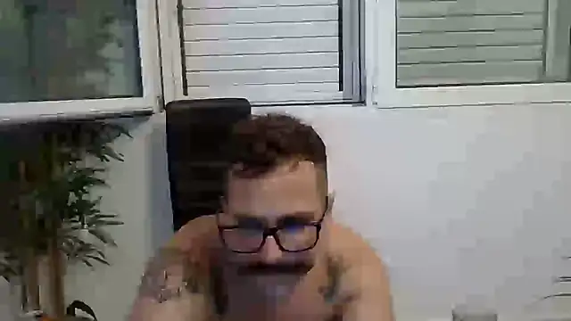 yanick931 – Live XXX-chat