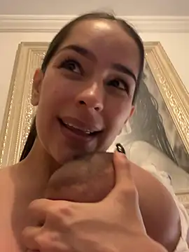 Živý XXX chat Mau_White