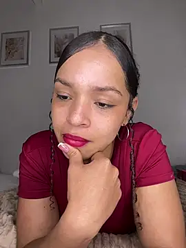 Yasmin777_ 라이브 XXX 채팅