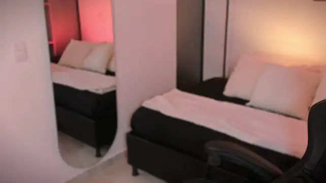 Živý XXX chat ChloeMoreti