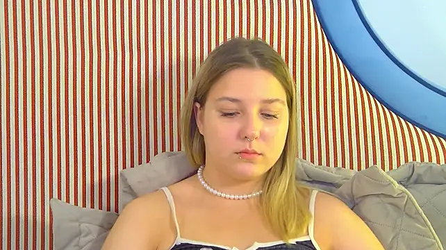 XXX chat uživo modela TinnaBurton