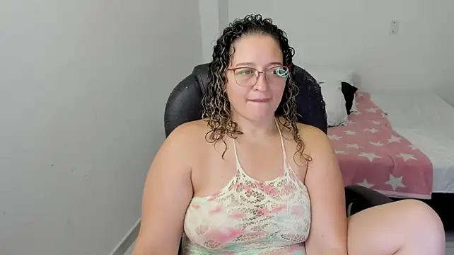 alejandra_milf_'s Live XXX Chat