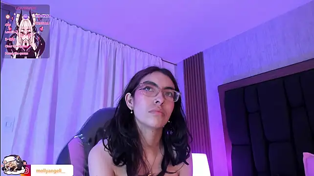 Živý XXX chat Molly_A