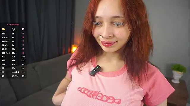 Živý XXX chat JeaneneKeats