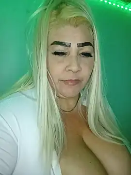BonniAdams Adlı Modelin Canlı XXX Sohbeti
