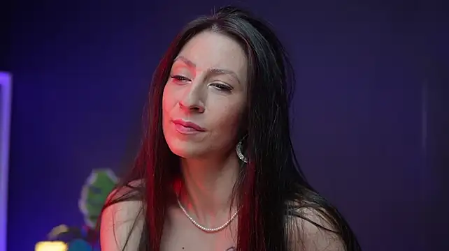Chat +18 de RubyRosa ao vivo