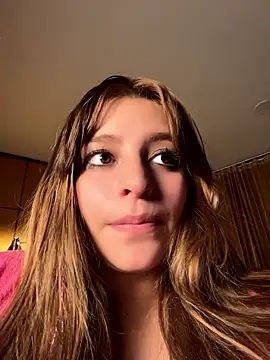 Chat XXX ao vivo de AngelinaNoAngel