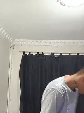 Živý XXX chat kingfm