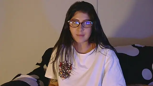BubbleGumm_'s Live XXX Chat