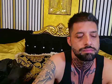 TommyDum Chat XXX live