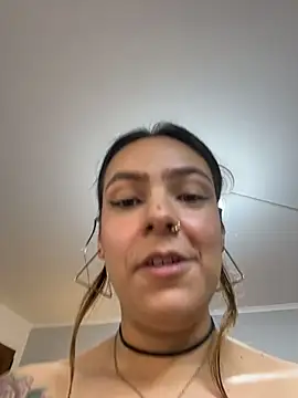 Bianca____ Chat XXX in diretta