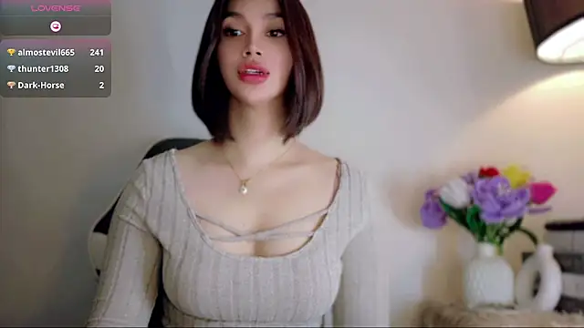 Show de Anna_HollyDoll na webcam