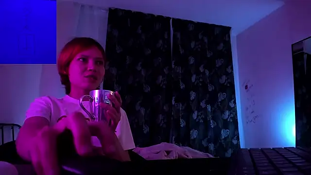 AnnexedPistol Show Webcam
