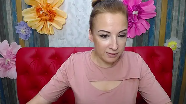 ElizabethSho live XXX chat