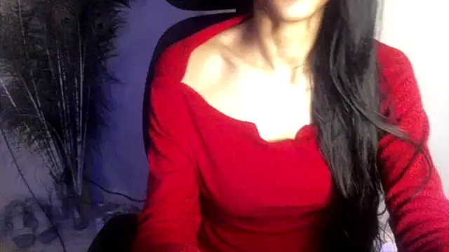 Sonia-silk Chat XXX in diretta