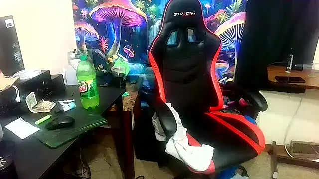 YoBleez XXX чат на живо