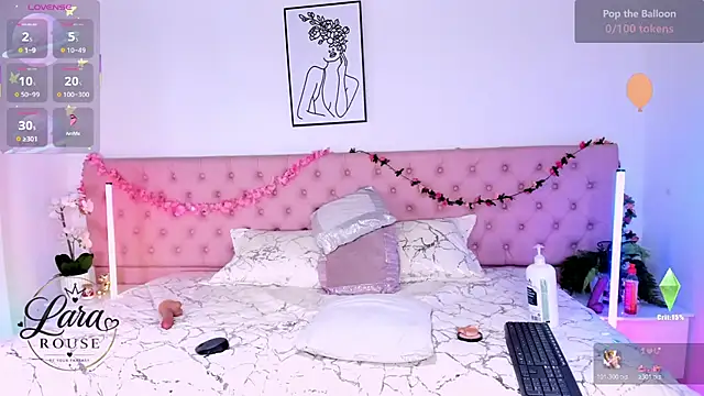 LaraRous Webcam-Show