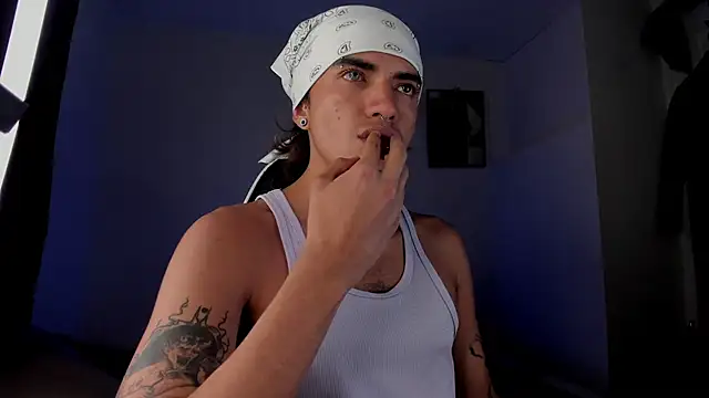 darkodarkoon Live XXX chat