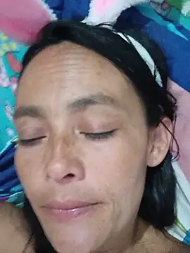 sarayulith's Live XXX Chat