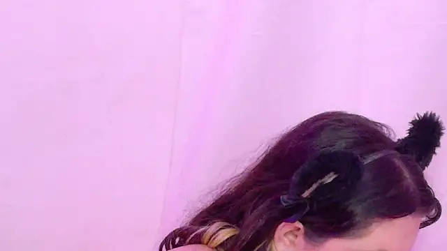 Chatroom XXX en direct de Sachi_Meow