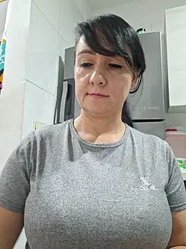 Živý XXX chat taaliaxxx